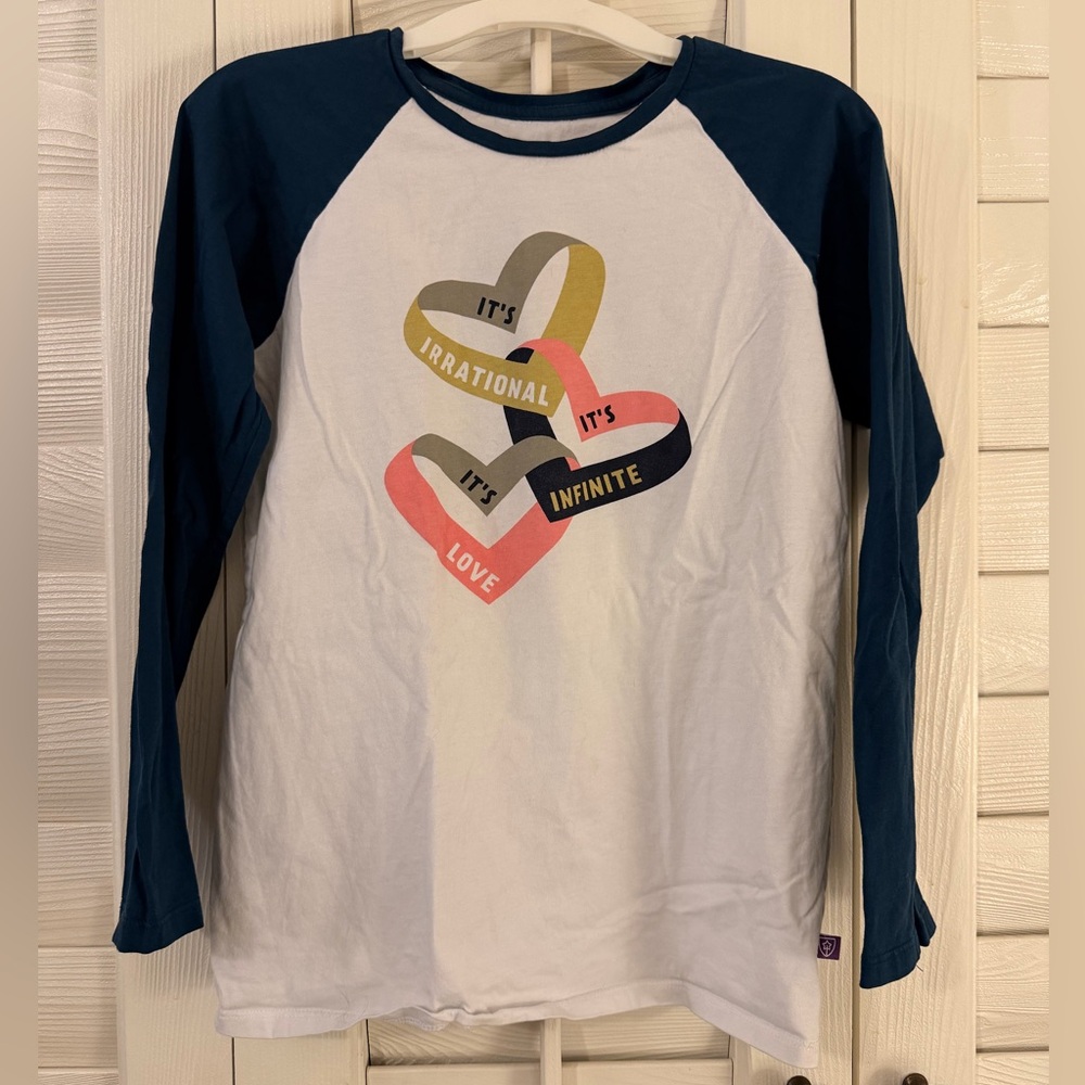 Princess Awesome Kids Raglan Long Sleeve Shirt with Heart Design, Size 12, EUC.